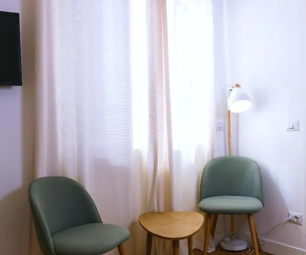 La Bed & Breakfast 4*