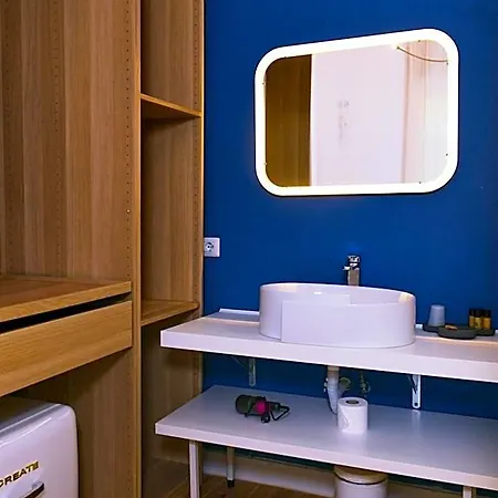 Bed & Breakfast La 3*