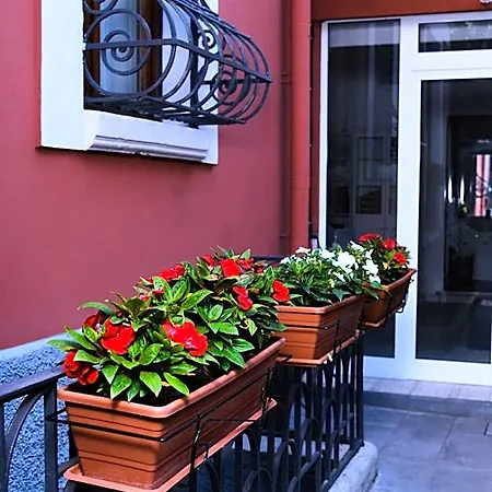 La 3* Milano