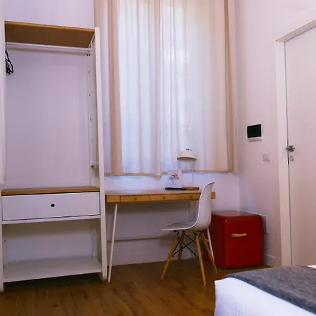 La Nocleg ze śniadaniem 3*